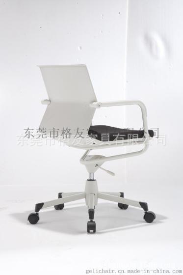 实心脚多功能椅，可叠落会议椅