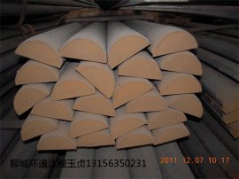 船用半圆钢是船用护舷料中的钢制护舷料