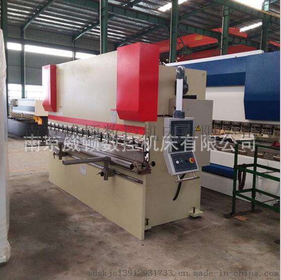 折弯机 WC67K-63T2500出口型高精度数控折弯机
