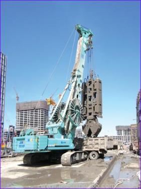 国内最大抓斗助力天津滨海新区建设 