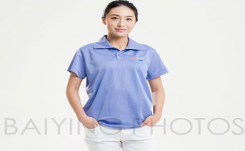 让工作制服穿出专属你的风格 