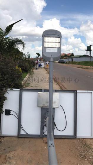 140W锂电太阳能路灯