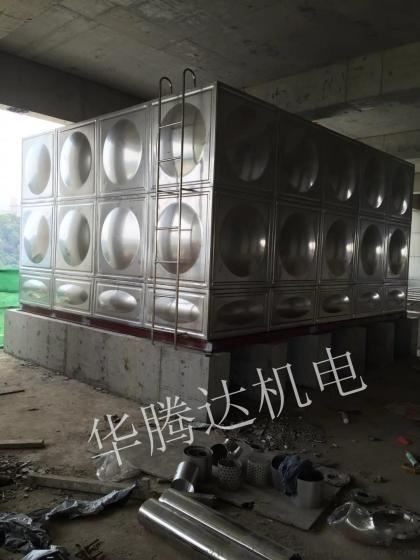 热销华腾达不锈钢水箱、不锈钢消防水箱，定制加工现场安装！