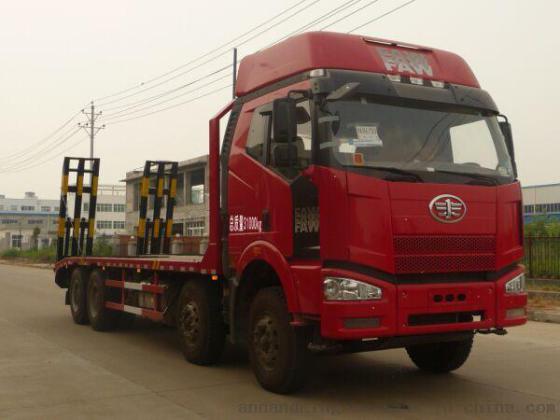 程力威牌CLW5310TPBC4型平板运输车（中国一汽CA3310P66K2L6BT4E4底盘）厂家直销 品种齐全