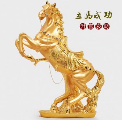 财运官运马到成功摆件