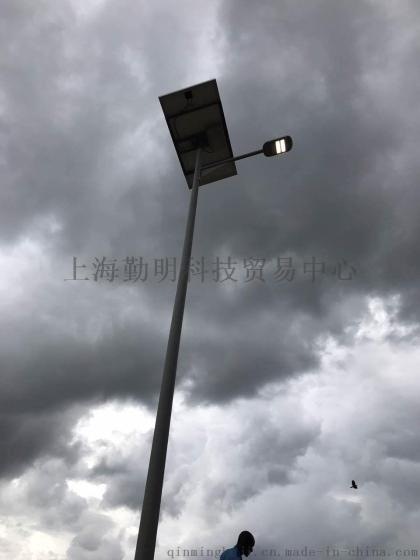60W锂电太阳能路灯