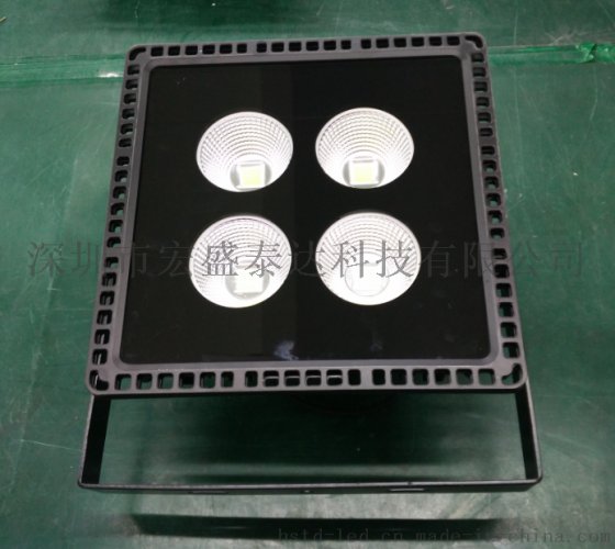 高性价LED高杆灯400W 特价LED高杆灯400W LED球场灯400W