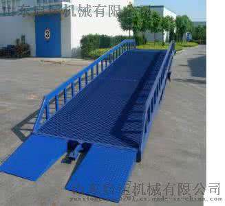 重庆市万州 梁平县热销启运移动式登车桥 装卸平台 固定式登车桥 大吨位登车桥