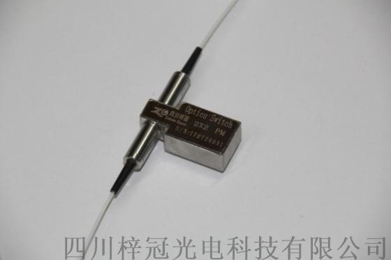 深圳供应梓冠2x2保偏机械式光开关