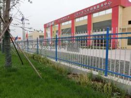 怀化市运城公司小区护栏 喷塑草坪护栏 塑钢围墙 阳台护栏 锌钢围栏 锌钢阳台护栏 庭院围栏 浸塑围栏 锌钢护栏 锌钢栏杆生产厂家 价格 规格