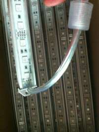 高亮七彩5050RGB硬灯条 滴胶防水 60灯 IP68