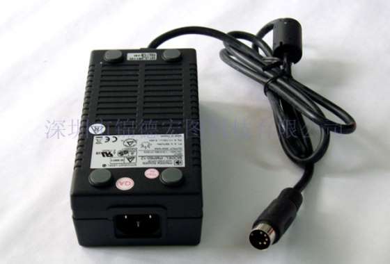 19V/4.74A，90W医疗电源适配器，通过了UL,CE等60601-1-2认证