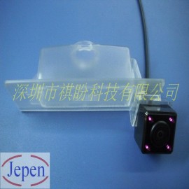 起亚K5倒车后视摄像头