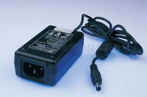 15V/2A，30W医疗电源适配器，通过了UL,CE等60601-1-2认证