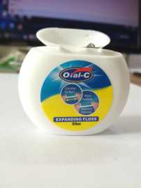 高端Oral-C 水膨胀牙线50米薄荷味