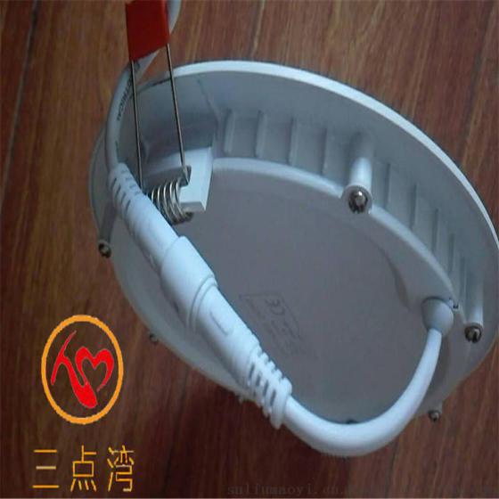 三点湾品牌厂家生产嵌入式圆形方形白光暖光暗装超薄款式平板灯